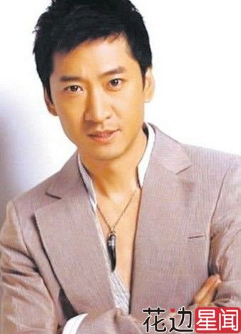 张歆艺闻脚叫板杨幂 明星脚臭口臭伤不起
