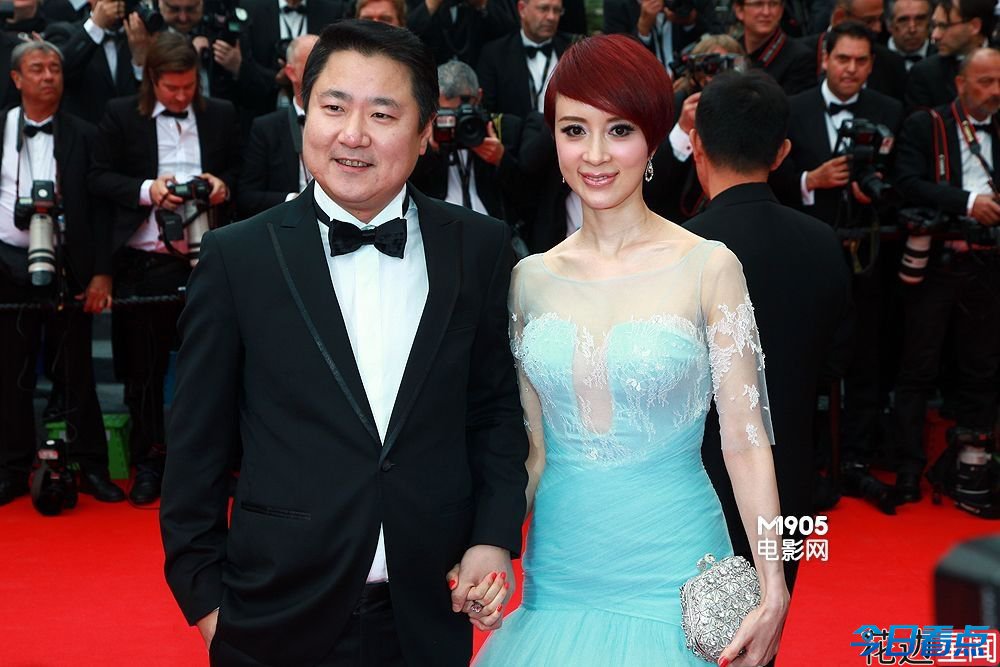 金巧巧于冬为爱女办周岁宴 小西瓜萌碎人心