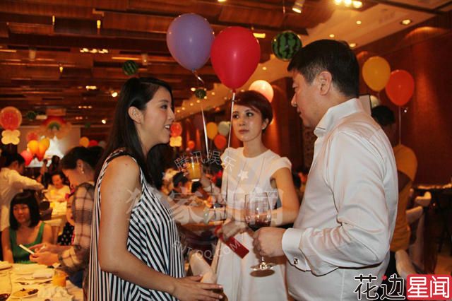 金巧巧于冬为爱女办周岁宴 小西瓜萌碎人心