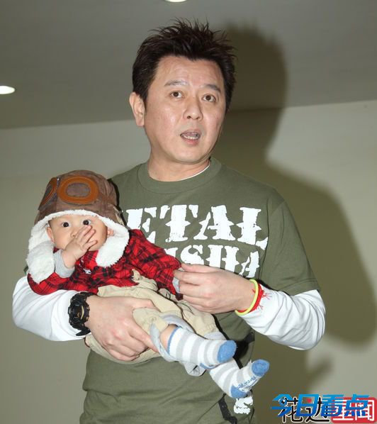 小S暗指老公太丑生坏小孩 丑宝宝也能萌