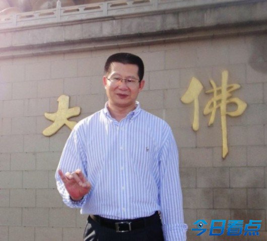华藏宗门女弟子组教主妃子团 柜内搜出大量性药