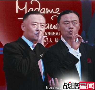 周杰伦蜡像撞脸任贤齐 像葛优戴了假发