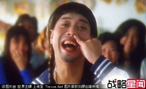 谢霆锋被林志玲“上身” 狂摸林丹暧昧发嗲