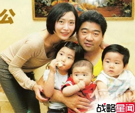 王宝强酷帅带美艳娇妻游韩国 屌丝变型男