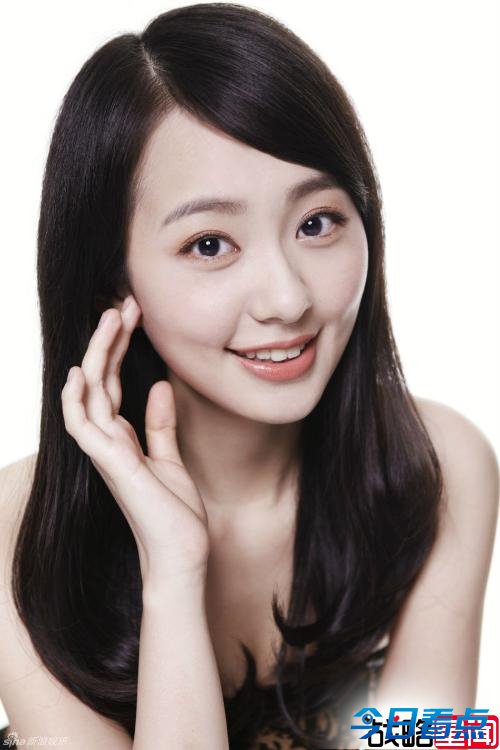 娱乐圈上演各种真人版霸道总裁 精彩程度不输影视剧