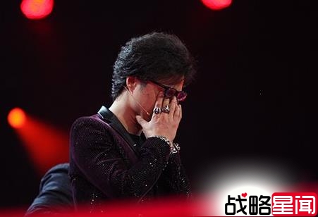 《好声音》冠军战频现意外 汪峰当众唱错歌