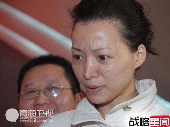 范玮琪挺孕肚约会姊妹 众人齐聚办素颜趴