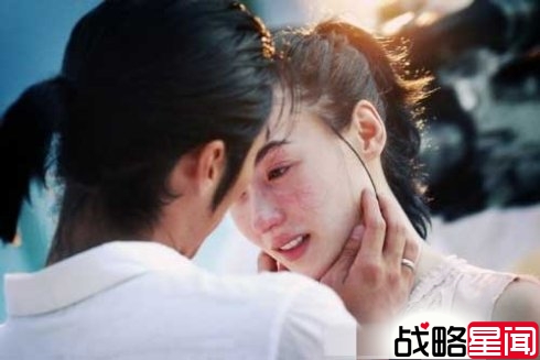 窦靖童签约霆锋旗下 被曝锋菲恋始作俑者