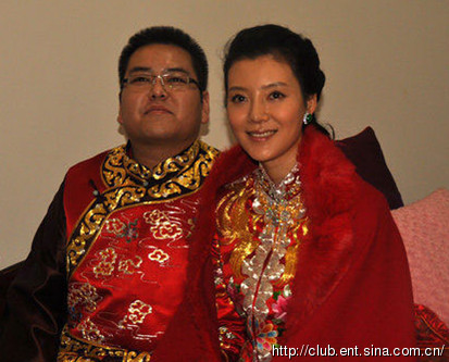 http://club.ent.sina.com.cn/slide.php?tid=1908497#p=2