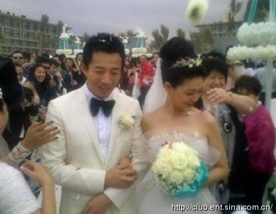http://club.ent.sina.com.cn/slide.php?tid=1908497#p=9