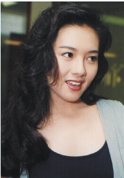 娱圈一夫多妻怪象：寇世勋大小老婆同睡