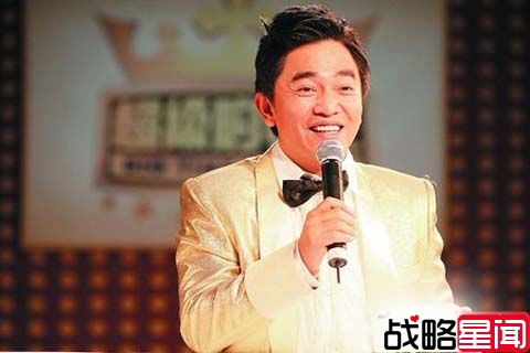李宇春转型紧身裙裹身 曝遭央视封杀黑幕