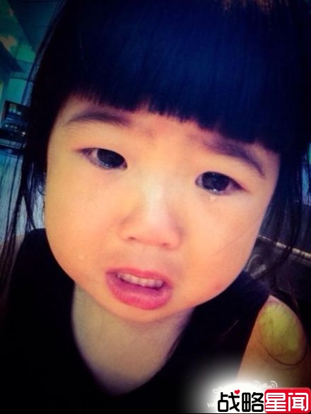 黄奕竟把女儿带残 黄毅清心疼嫌弃其变丑