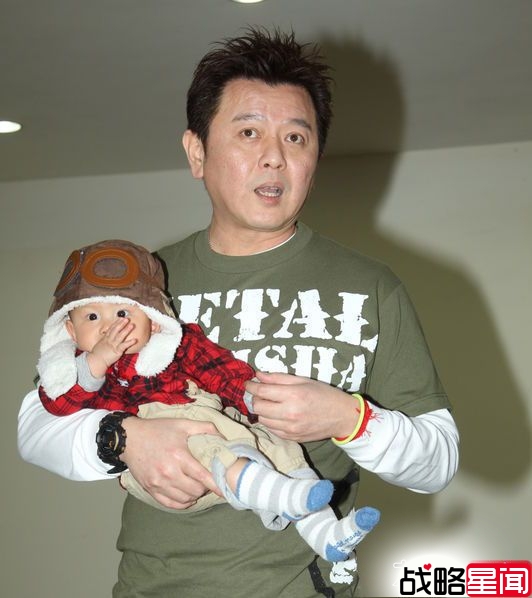 黄奕竟把女儿带残 黄毅清心疼嫌弃其变丑