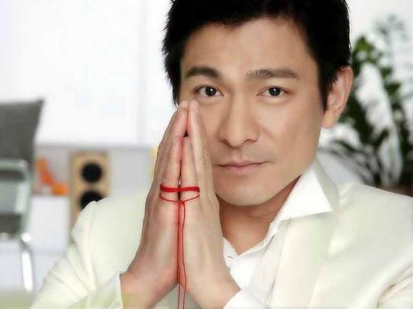 刘德华献唱春晚主题曲 将贯穿晚会全程