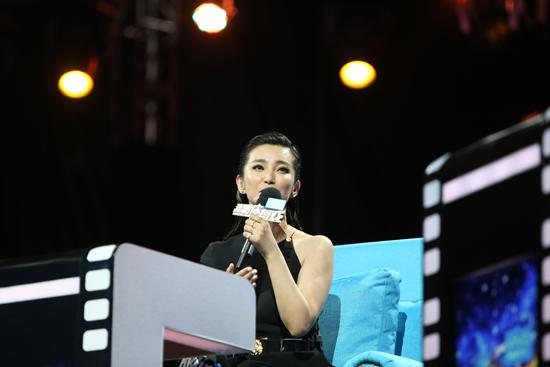 张国立训斥艺考热 李冰冰感慨：女演员更难熬