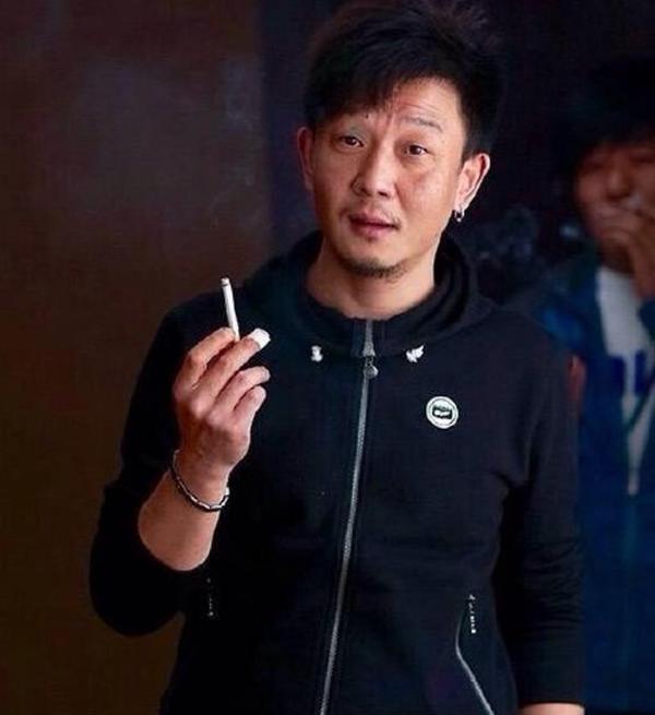 “北上广”副导李晓自尽离世 马伊琍出席追悼会